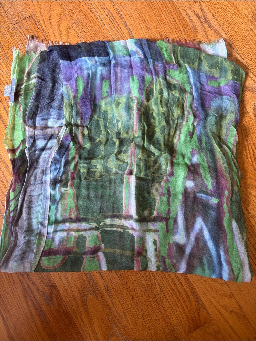 Abstract Tie-Dye Effect Scarf in Green and Purple
